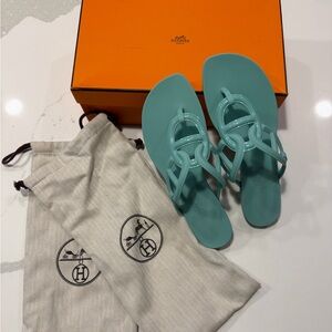 Hermes rare Egerie Sandal size 37/ size 7 ( LIKE NEW WITH BOX)